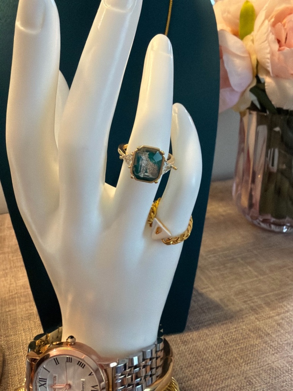 Low START NIB Green and Gold Leopard Ring with flanking crystals. 8 Gorge! - Picture 3 of 3